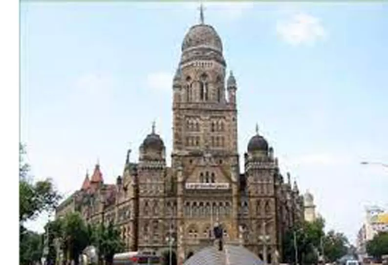 பரேல் டி.டி. மேம்பாலத்தில் இருசக்கர, கனரக வாகனங்கள் செல்ல தடை- மாநகராட்சி அறிவிப்பு பரேல் டி.டி. மேம்பாலத்தில் இருசக்கர, கனரக வாகனங்கள் செல்ல தடை- மாநகராட்சி அறிவிப்பு