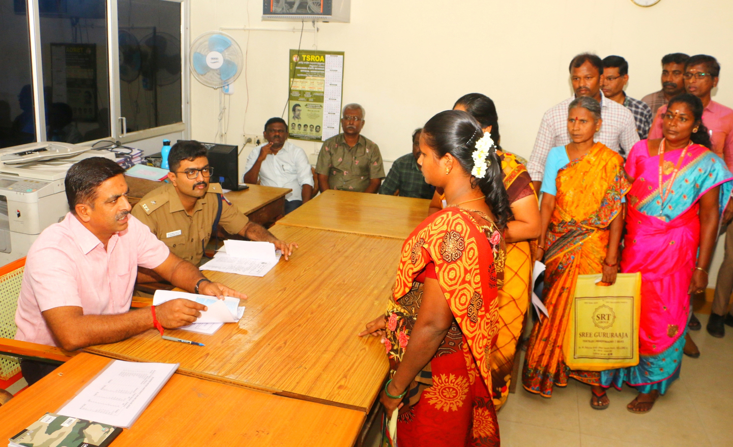 Jamabandi started in taluk offices தாலுகா அலுவலகங்களில் ஜமாபந்தி