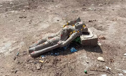 முல்லைப்பெரியாற்றில் கிடந்த சாமி சிலை