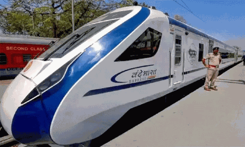 உத்தரகாண்டின் முதல் வந்தே பாரத் ரெயில் சேவையை இன்று தொடங்கிவைக்கிறார் பிரதமர் மோடி உத்தரகாண்டின் முதல் வந்தே பாரத் ரெயில் சேவையை இன்று தொடங்கிவைக்கிறார் பிரதமர் மோடி