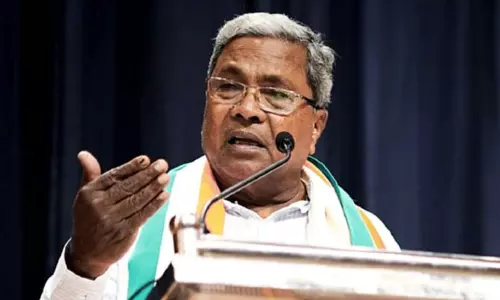 சித்தராமையாவை முடித்து விடுங்கள் என பேச்சு; கர்நாடக முன்னாள் பா.ஜ.க. மந்திரி மீது எப்.ஐ.ஆர். பதிவு சித்தராமையாவை முடித்து விடுங்கள் என பேச்சு; கர்நாடக முன்னாள் பா.ஜ.க. மந்திரி மீது எப்.ஐ.ஆர். பதிவு