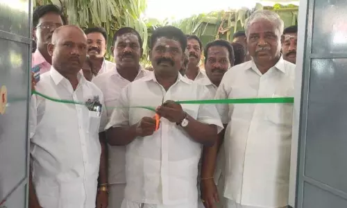 வி.மாமாந்தூரில்ரூ.35 லட்சத்தில் கட்டப்பட்ட அரசு பள்ளி கட்டிடம்செந்தில்குமார் எம்.எல்.ஏ. திறந்து வைத்தார் வி.மாமாந்தூரில்ரூ.35 லட்சத்தில் கட்டப்பட்ட அரசு பள்ளி கட்டிடம்செந்தில்குமார் எம்.எல்.ஏ. திறந்து வைத்தார்