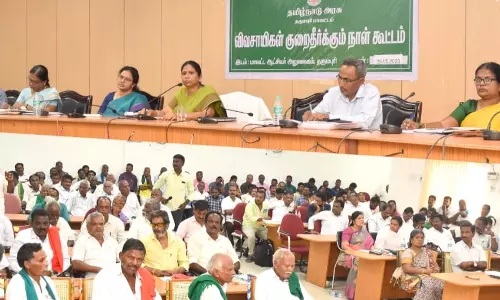 ஆவின் பால் கொள்முதல் நிலுவை தொகையை விரைவாக வழங்க வேண்டும்-குறைதீர்க்கும் கூட்டத்தில் விவசாயிகள் வலியுறுத்தல் ஆவின் பால் கொள்முதல் நிலுவை தொகையை விரைவாக வழங்க வேண்டும்-குறைதீர்க்கும் கூட்டத்தில் விவசாயிகள் வலியுறுத்தல்