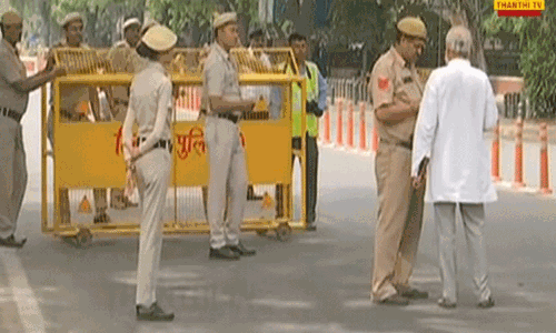 புதிய நாடாளுமன்றத்தை சுற்றியுள்ள பகுதிகளில் 144 தடை உத்தரவு புதிய நாடாளுமன்றத்தை சுற்றியுள்ள பகுதிகளில் 144 தடை உத்தரவு