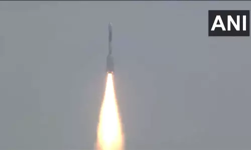 ஜி.எஸ்.எல்.வி. எப்-12 ராக்கெட் வெற்றிகரமாக விண்ணில் பாய்ந்தது...! ஜி.எஸ்.எல்.வி. எப்-12 ராக்கெட் வெற்றிகரமாக விண்ணில் பாய்ந்தது...!