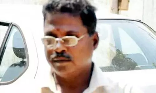 ரூ.5 ஆயிரம் லஞ்சம் வாங்கிய சர்வேயர், கிராம உதவியாளர் கைது