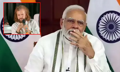 பொம்மை துப்பாக்கியை காட்டிய ஆத்திரத்தில் சாக்ஷி படுகொலையா...? உணர்ச்சிவசப்பட்ட பிரதமர் மோடி; அதிர்ச்சி தகவல்