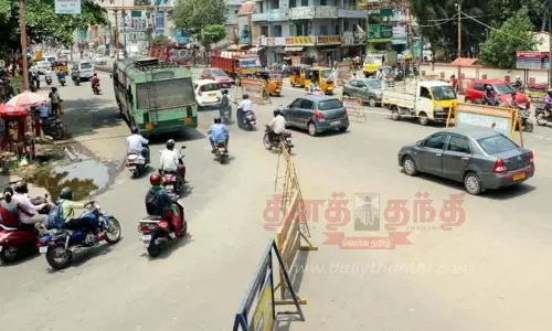 சிங்காநல்லூர் சிக்னலில் போக்குவரத்தை மாற்றி சோதனை ஓட்டம்