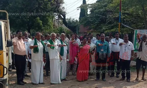 வெள்ளிச்சந்தையில்மின்சார வாகன பயன்பாடு குறித்து விழிப்புணர்வு ஊர்வலம்