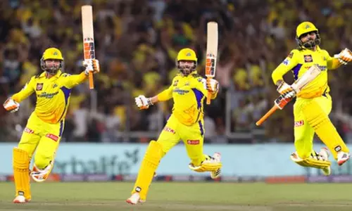 நெருக்கடியான சூழ்நிலையில் சிறப்பாக செயல்பட்ட ரவீந்திர ஜடேஜா - இர்பான் பதான் பாராட்டு