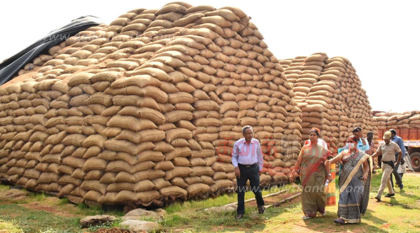 தர்மபுரி அருகே திறந்தவெளி கிடங்கில் இருந்து7 ஆயிரம் டன் நெல் மூட்டைகள் மாயமாக வாய்ப்பு இல்லைகலெக்டர் சாந்தி தகவல்