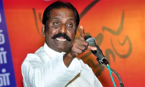 சீமான் டுவிட்டர் கணக்கு முடக்கம் - கவிஞர் வைரமுத்து கண்டனம்