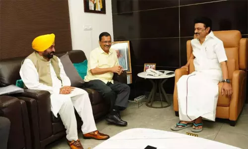 சென்னையில் முதல்-அமைச்சர் மு.க.ஸ்டாலினுடன் அரவிந்த் கெஜ்ரிவால் சந்திப்பு