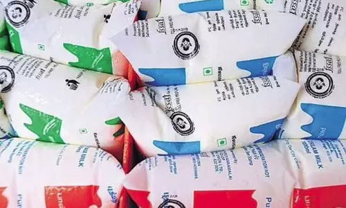 வினியோகத்தில் தாமதம்: சென்னையில் ஆவின் பால் தட்டுப்பாடு