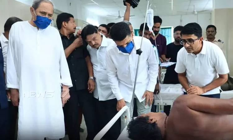 ஒடிசா முதல் மந்திரி நவீன் பட்நாயக் ஆறுதல் ஒடிசா முதல் மந்திரி நவீன் பட்நாயக் ஆறுதல்