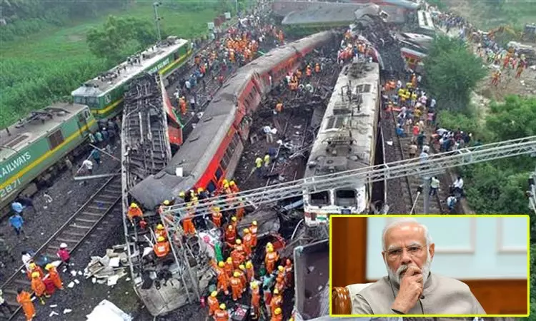 ஒடிசா ரெயில் விபத்து சம்பவத்தில் மீட்புப் பணிகளில்... ... ஒடிசா ரெயில் விபத்து பலி எண்ணிக்கை 288 ஆக அதிகரிப்பு- 56 பேர் கவலைக்கிடம் ஒடிசா ரெயில் விபத்து சம்பவத்தில் மீட்புப் பணிகளில்... ... ஒடிசா ரெயில் விபத்து பலி எண்ணிக்கை 288 ஆக அதிகரிப்பு- 56 பேர் கவலைக்கிடம்