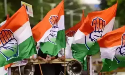 ஒடிசா ரெயில் விபத்து:  ரெயில்வே மந்திரி தான் பொறுப்பேற்க வேண்டும் - காங்கிரஸ் ஒடிசா ரெயில் விபத்து:  ரெயில்வே மந்திரி தான் பொறுப்பேற்க வேண்டும் - காங்கிரஸ்