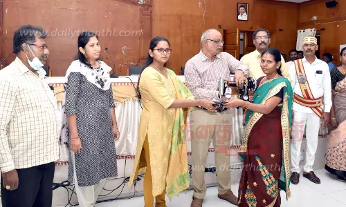 பயனாளிகளுக்கு நலத்திட்ட உதவிகள்