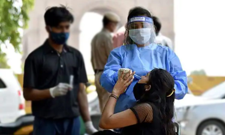 இந்தியாவில் தொடர்ந்து சரியும் கொரோனா பாதிப்பு: புதிதாக 124 பேருக்கு தொற்று