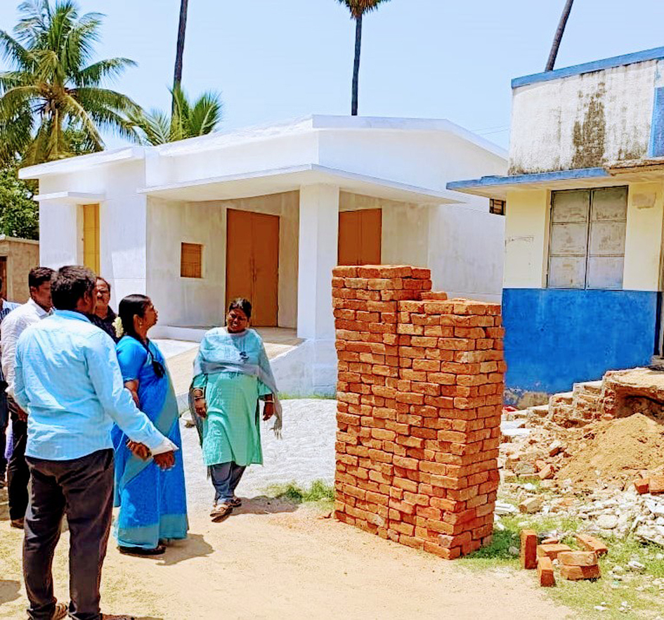 ரூ.2½ கோடியில் நடைபெறும் வளர்ச்சி பணிகளை கலெக்டர் ஆய்வு
