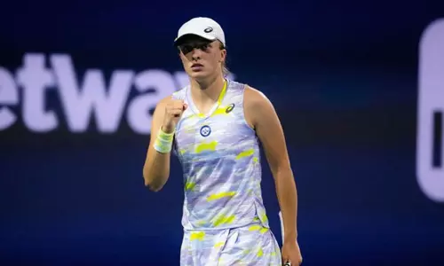 பிரெஞ்சு ஓபன் டென்னிஸ்: இகா ஸ்வியாடெக் அரையிறுதிக்கு முன்னேற்றம்..! பிரெஞ்சு ஓபன் டென்னிஸ்: இகா ஸ்வியாடெக் அரையிறுதிக்கு முன்னேற்றம்..!