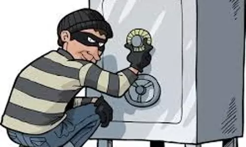 திருவெண்ணெய்நல்லூர் துர்க்கையம்மன் கோவில் உண்டியலை உடைத்து திருட்டு