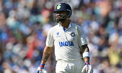 தத்தளிக்கும் இந்திய அணி...விராட் கோலியும் அவுட்: ரசிகர்கள் அதிர்ச்சி தத்தளிக்கும் இந்திய அணி...விராட் கோலியும் அவுட்: ரசிகர்கள் அதிர்ச்சி