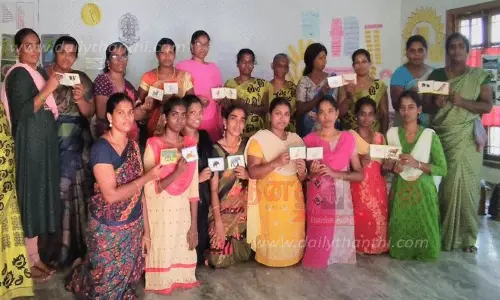 ஆசிரியர்களுக்கு பயிற்சி முகாம்