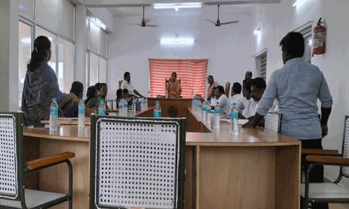 களக்காடு நகராட்சி கூட்டம்