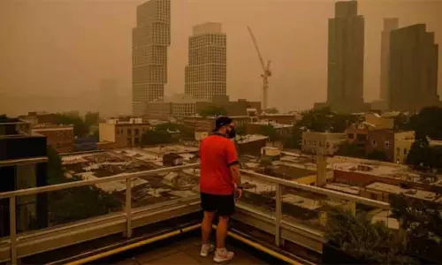 கனடாவில் ஏற்பட்ட காட்டுத்தீயால் அமெரிக்க மக்கள் மோசமான காற்றை சுவாசிக்கும் அபாயம்