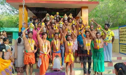 முருகன் கோவிலில் வருண கலச பூஜை முருகன் கோவிலில் வருண கலச பூஜை