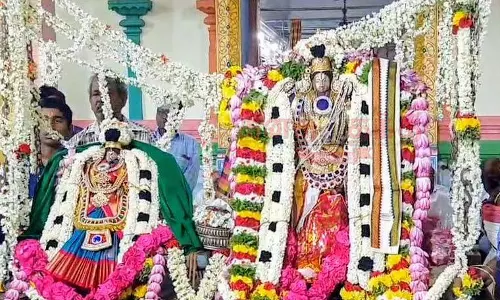 யாதவ நாராயண பெருமாள் கோவிலில் திருக்கல்யாணம் யாதவ நாராயண பெருமாள் கோவிலில் திருக்கல்யாணம்