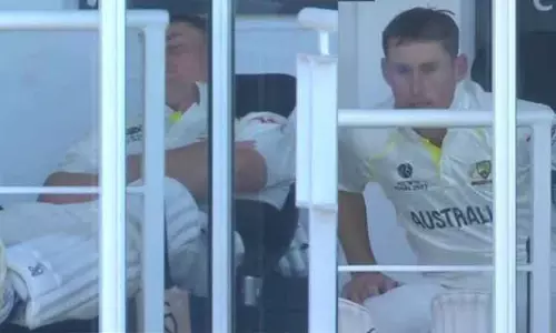 தூங்கவிட மாட்றாங்கப்பா...! லபுசேன் தூக்கத்தை கலைத்த சிராஜ்..! வைரல் வீடியோ தூங்கவிட மாட்றாங்கப்பா...! லபுசேன் தூக்கத்தை கலைத்த சிராஜ்..! வைரல் வீடியோ