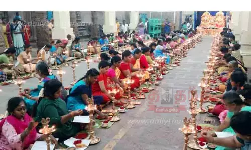 உலக நன்மை வேண்டி திருவிளக்கு பூஜை