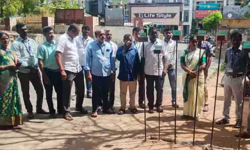 கரூர் வட்டாட்சியர் அலுவலகத்தில் ஜமாபந்தி நிறைவு கரூர் வட்டாட்சியர் அலுவலகத்தில் ஜமாபந்தி நிறைவு