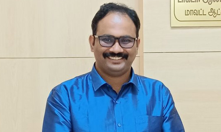 மாற்றுத்திறனாளிகள் நலனுக்காக உதவியவர்களுக்கு விருது - கலெக்டர் தகவல்