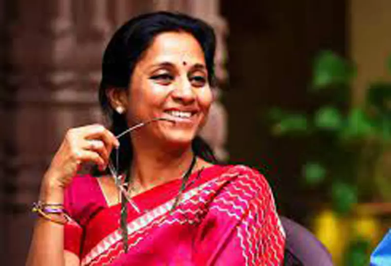 மராட்டிய தேசியவாத காங்கிரஸ் கட்சியின் செயல் தலைவர் சுப்ரியா சுலே
