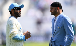 உலக டெஸ்ட் சாம்பியன்ஷிப்: ஹர்பஜன் சிங்குடன் ரவீந்திர ஜடேஜா...! உலக டெஸ்ட் சாம்பியன்ஷிப்: ஹர்பஜன் சிங்குடன் ரவீந்திர ஜடேஜா...!