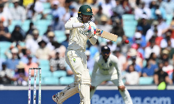 ஆஸி. 2வது இன்னிங்ஸ் 70 ஓவர்கள் முடிவில் 201/6 ஆஸி. 2வது இன்னிங்ஸ் 70 ஓவர்கள் முடிவில் 201/6