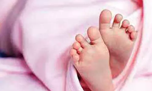 இண்டூர் அருகே பிறந்து ஒரு மாதமே ஆன ஆண் குழந்தை சாவு