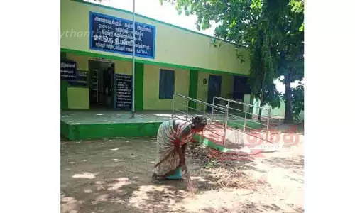 தயார் நிலையில் பள்ளிகள் தயார் நிலையில் பள்ளிகள்