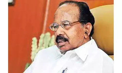 நாடாளுமன்ற தேர்தலில் நான் போட்டியிடுவது பற்றி கட்சி மேலிடம் முடிவு எடுக்கும்; முன்னாள் முதல்-மந்திரி வீரப்பமொய்லி பேட்டி