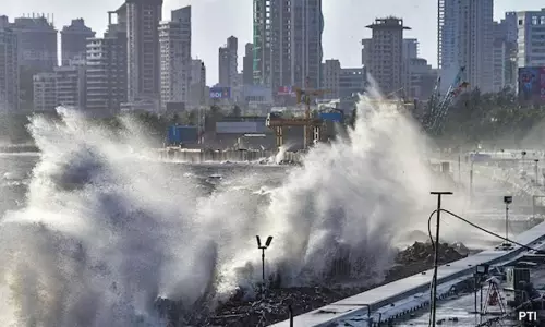 அதிதீவிர சூறாவளி புயலாக மாறியது பிபோர்ஜாய்: சௌராஷ்டிரா & கட்ச் கடற்கரைக்கு சூறாவளி எச்சரிக்கை