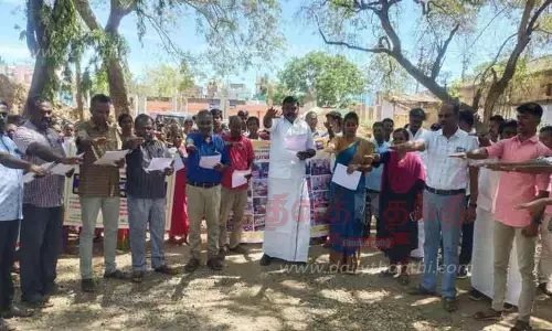 தூய்மை நகரத்திற்கான மக்கள் இயக்கம் விழிப்புணர்வு நிகழ்ச்சி; ராஜா எம்.எல்.ஏ. பங்கேற்பு