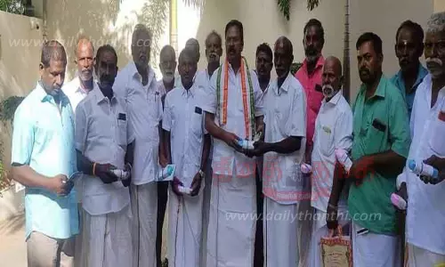 குடிநீர் பிரச்சினையை தீர்க்கக்கோரி ரூபி மனோகரன் எம்.எல்.ஏ.விடம் பொதுமக்கள் மனு