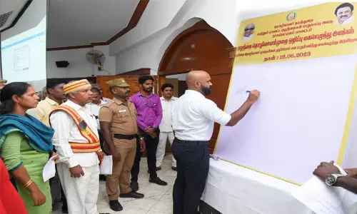 நாகையில் மக்கள் குறைதீர்க்கும் கூட்டம் -180 மனுக்கள் பெறப்பட்டன