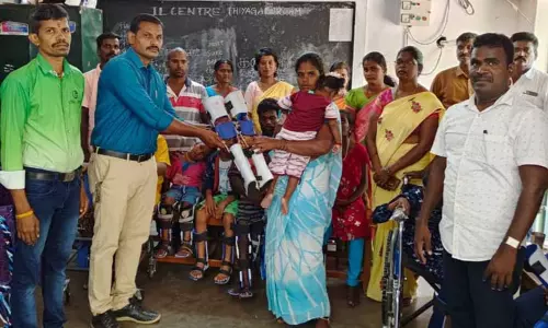 தியாகதுருகத்தில் மாற்றுத்திறனாளி குழந்தைகளுக்கு உதவி உபகரணங்கள் தியாகதுருகத்தில் மாற்றுத்திறனாளி குழந்தைகளுக்கு உதவி உபகரணங்கள்