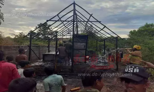 குடிசை தீயில் எரிந்து நாசம்