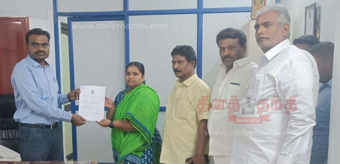 District Planning Committee Members Election 10 ADMK Candidates are