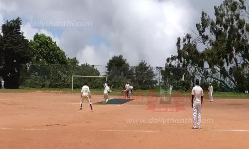 ஊட்டி டிவிஸ் அணி வெற்றி ஊட்டி டிவிஸ் அணி வெற்றி